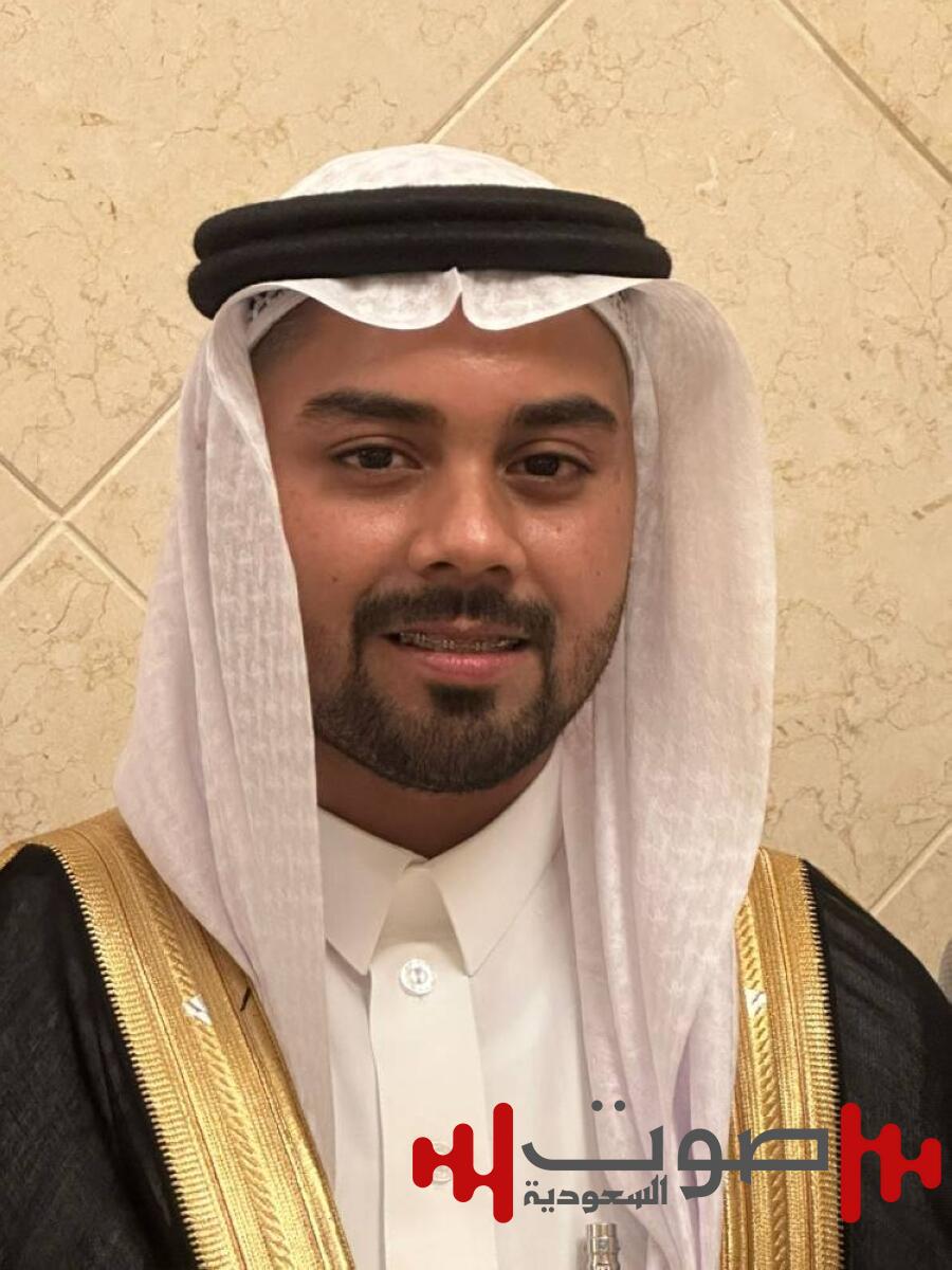 الدقيل يودع حياة العزوبية