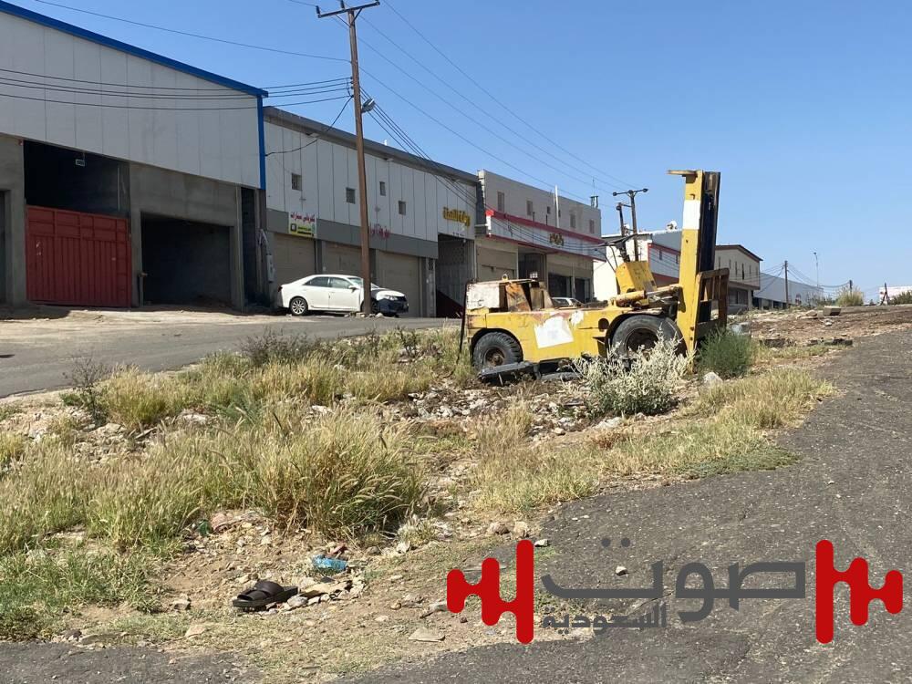 أحد رفيدة: المطالبة بسفلتة وأرصفة شوارع الصناعية والمعارض