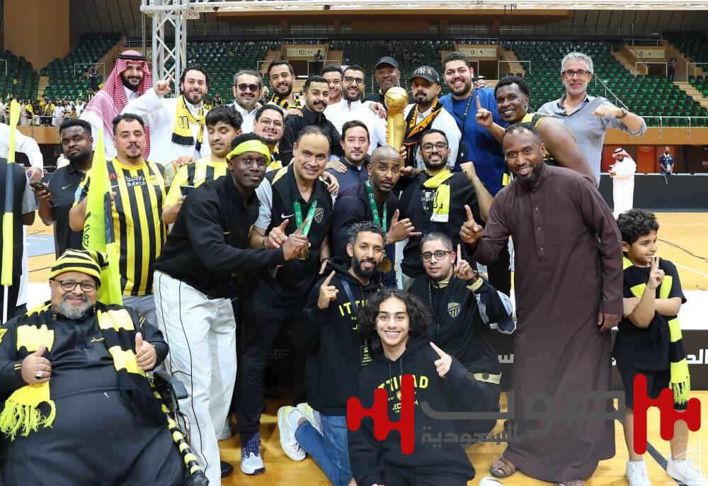 سلة الاتحاد تسقط الأهلي وتتوج بالذهب