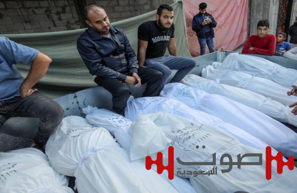 في ثاني مجزرة خلال ساعات.. «إسرائيلية» تقصف نازحين في مدرسة بغزة