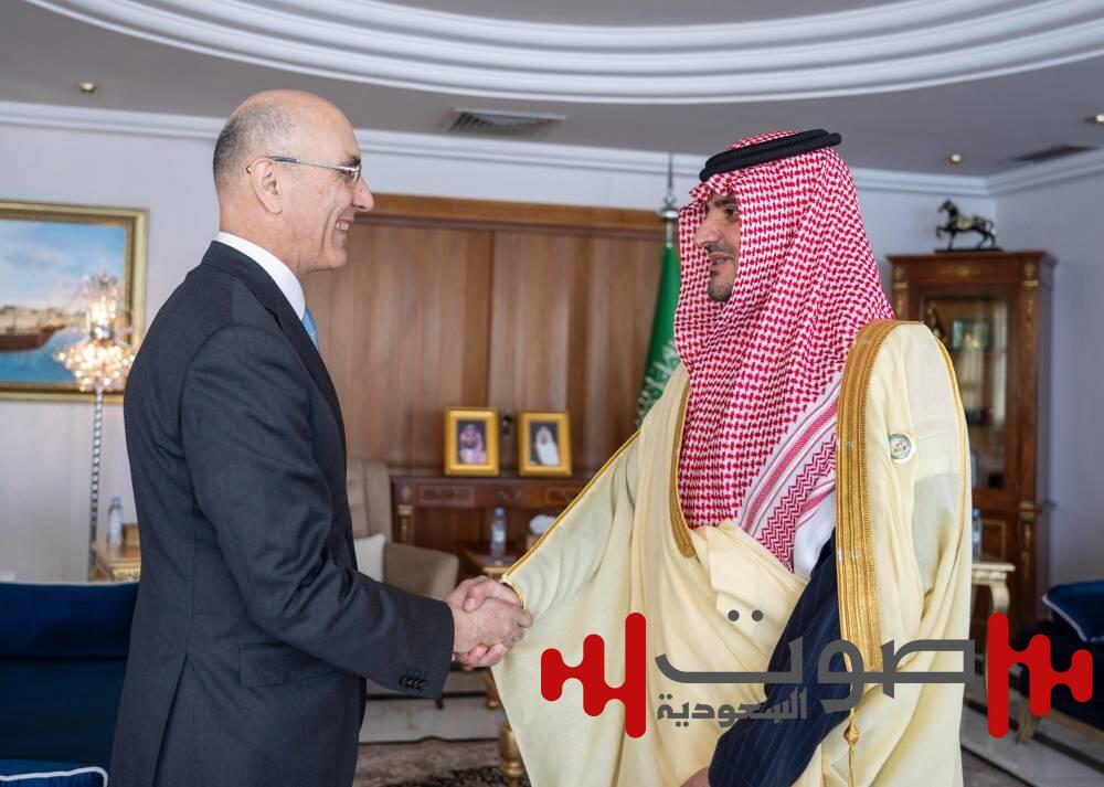 وزير الداخلية يبحث مع نظيره اللبناني مسارات التعاون الأمني بين البلدين