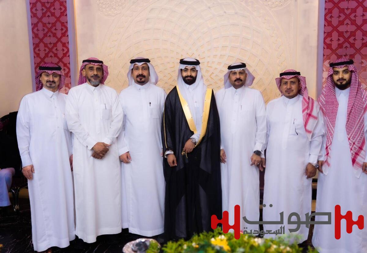 علواني يحتفل بزواج الدكتور عبدالعزيز
