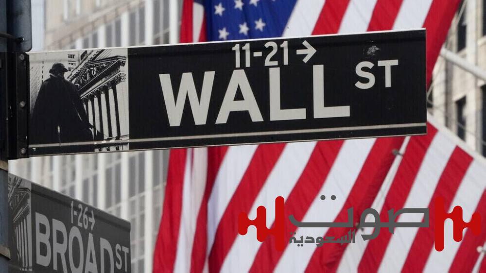 تجار «وول ستريت» يُقبِلون على «مشتقات» البورصة السعودية