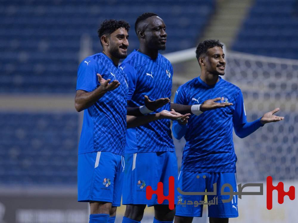 نيوم يشكر مهاجمه السنغالي مباي دياني