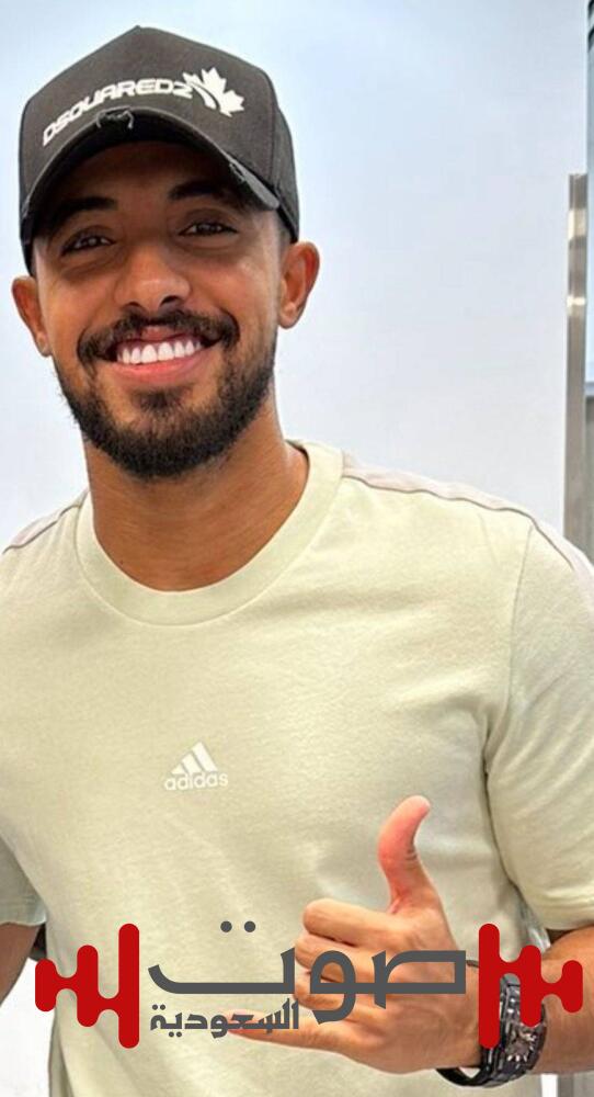 مصادر «عكاظ»: هتان يستعد لحسم محطته الاحترافية «السادسة»