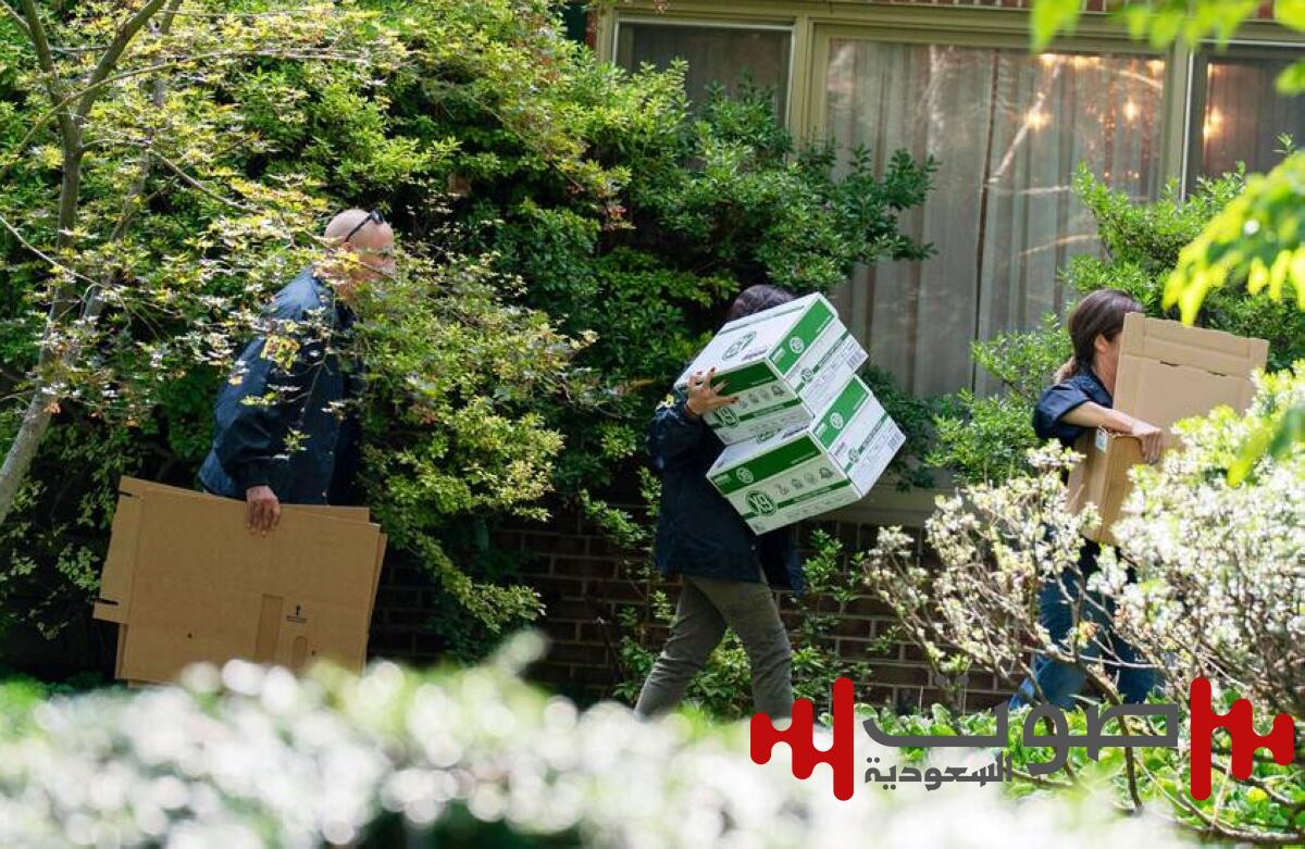 رداً على اقتحام منزل مستشاره السابق.. ترمب: شاهدت الخبر على التلفزيون !