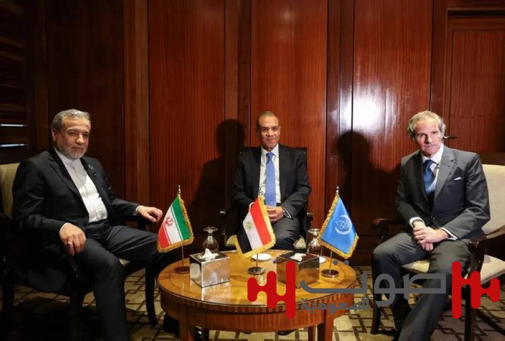 وزير خارجية إيران: نرفض أي اتفاق يحرمنا من التخصيب