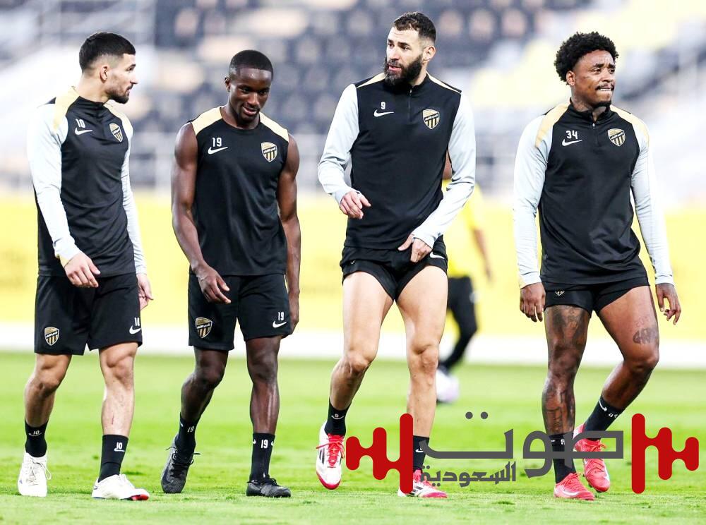 مدربا الاتحاد والقادسية يطالبان بالانضباط في نهائي كأس الملك