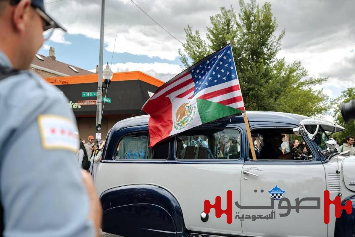 من برج ترمب إلى شوارع شيكاغو.. احتجاجات ضد سياسات الهجرة