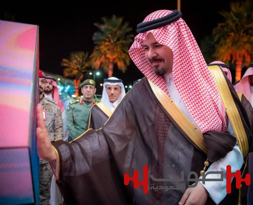 أمير المدينة يُدشن صالة «التنفيذي» بمطار الأمير محمد بن عبدالعزيز الدولي