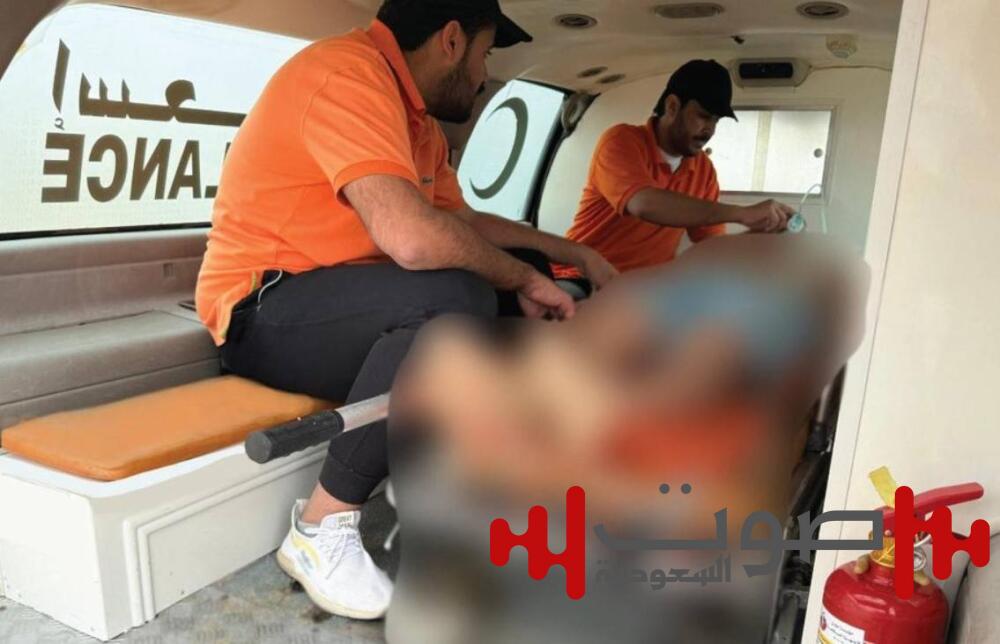 ينبع: إنقاذ مواطن من الغرق أثناء ممارسة السباحة