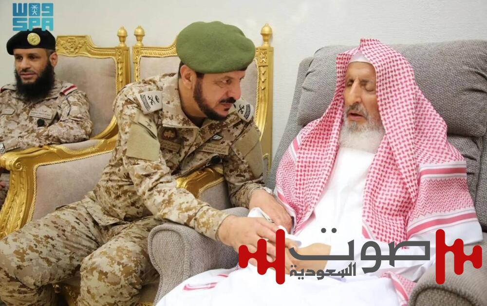 مفتي عام المملكة يستقبل عدداً من المهنئين بعيد الأضحى