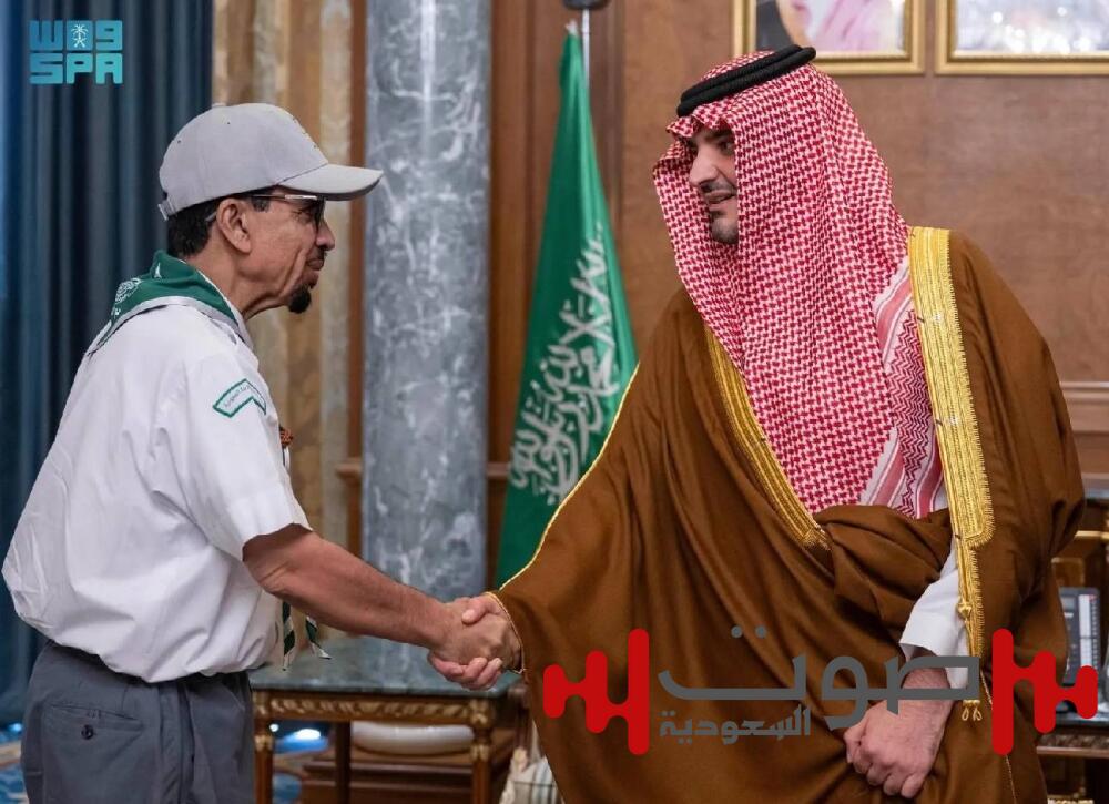 عبد العزيز بن سعود يلتقي نائب رئيس جمعية الكشافة العربية السعودية