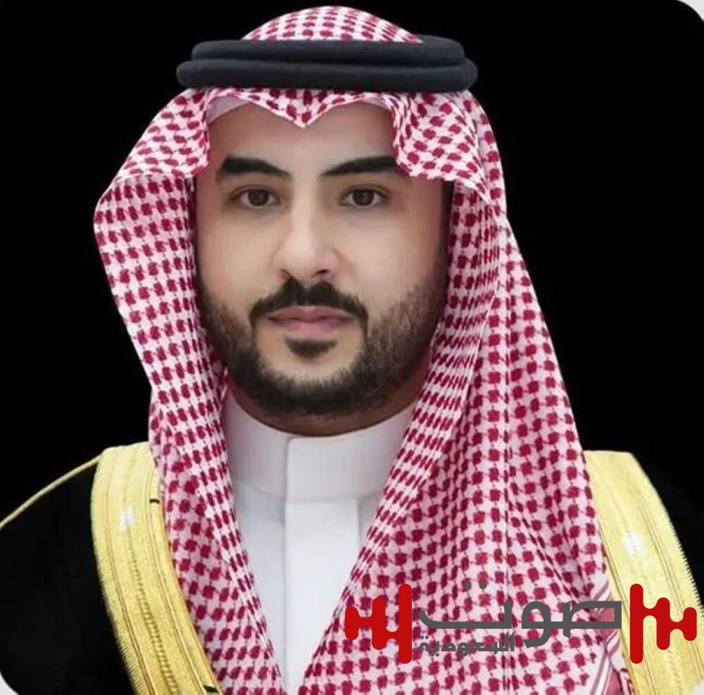 وزير الدفاع يهنئ القيادة بمناسبة حلول شهر رمضان