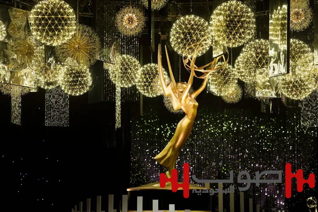 مواجهة نارية على أفضل مسلسل درامي في جوائز إيمي 2025