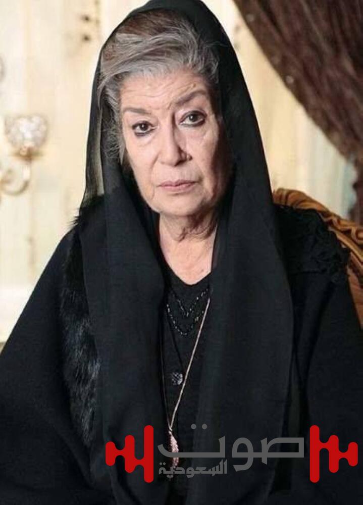 منى واصف تلتقي ابنها «عمّار» بعد غياب 20 سنة