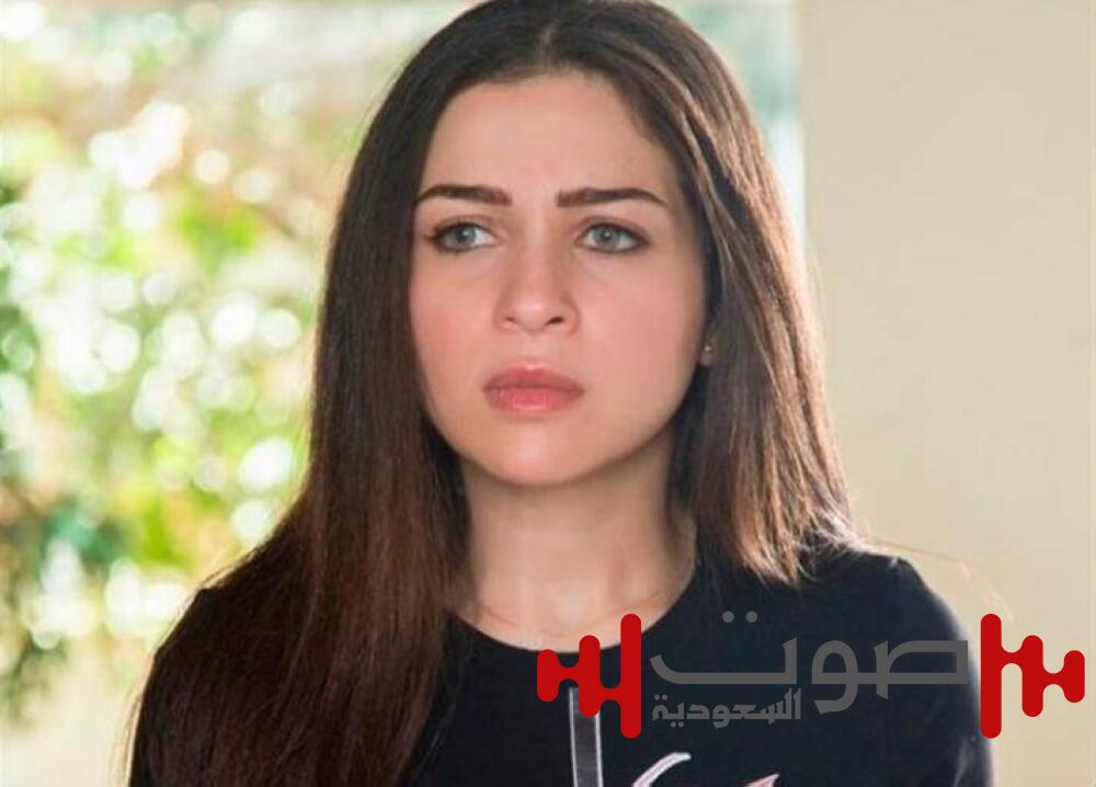بعد غياب عامين.. مي عزالدين تنافس بـ «قلبي ومفتاحه»