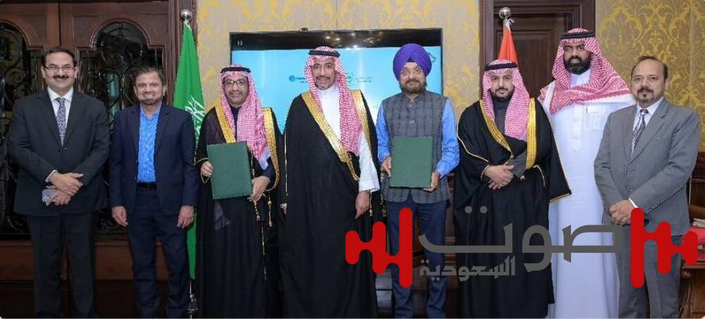 وزير الصناعة يختتم زيارة رسمية إلى الهند
