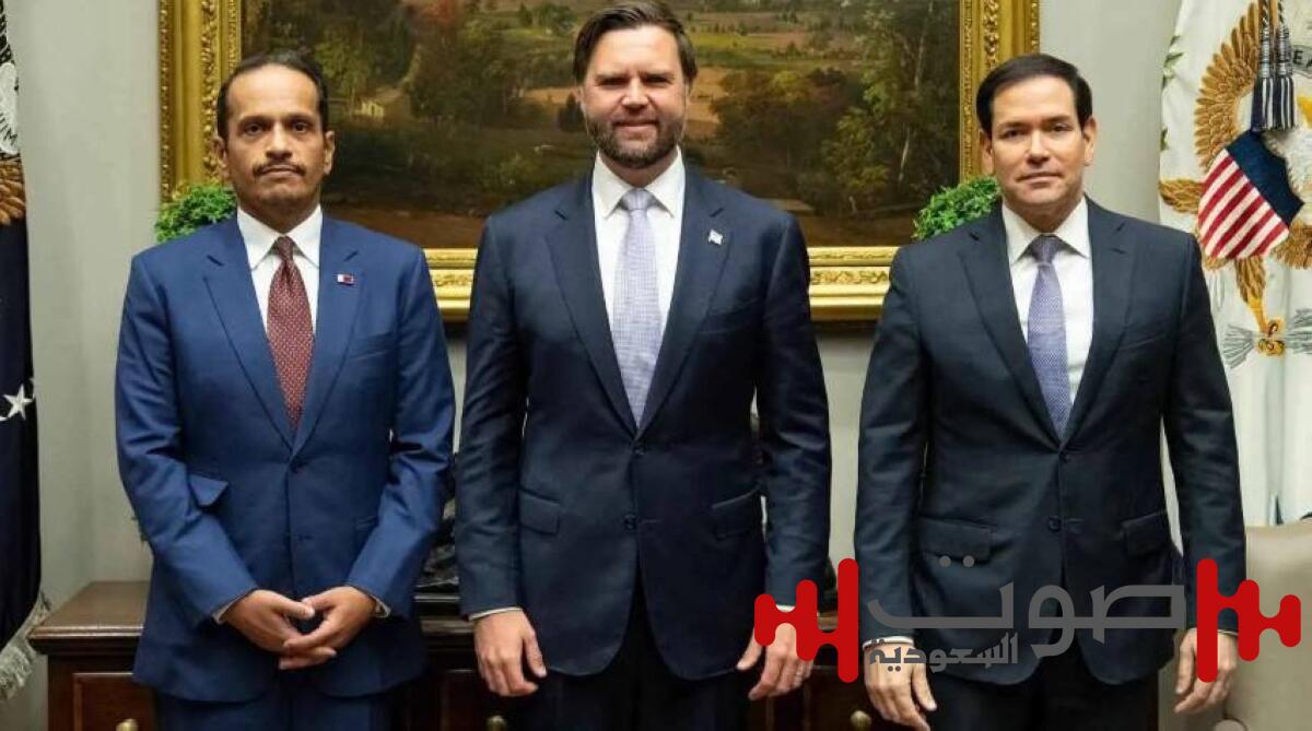 نائب الرئيس الأمريكي يلتقي وزير الخارجية القطري
