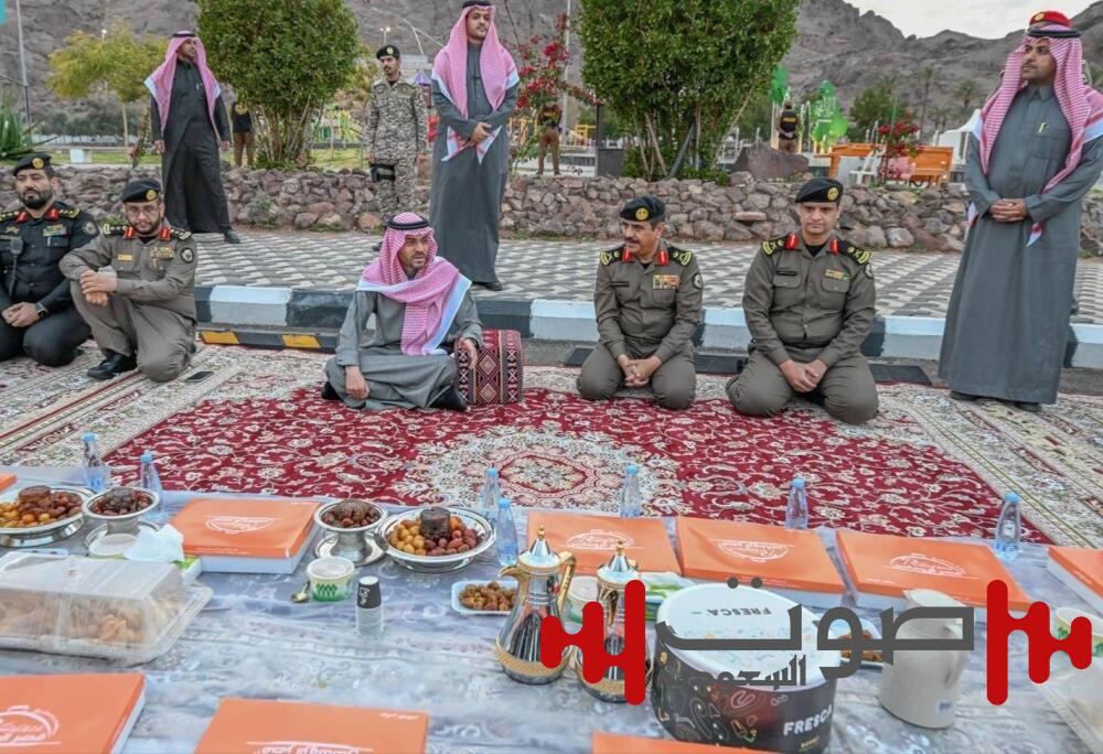 نائب أمير حائل يشارك رجال الأمن إفطارهم في الميدان