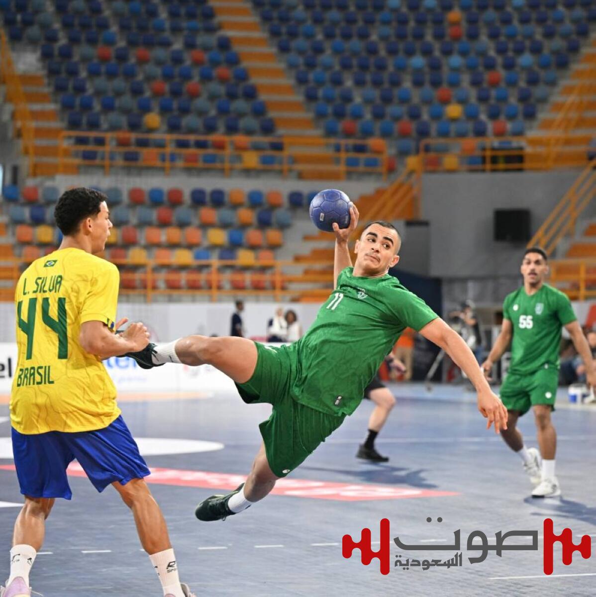 صغار اليد ينتزعون التعادل من البرازيل في افتتاح كأس العالم لكرة اليد للناشئين