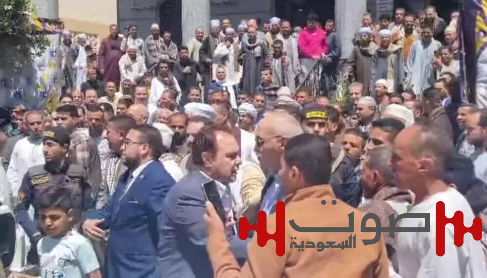 من افتتاح ديني إلى أزمة إدارية.. إقالة مسؤول حكومي كبير في مصر