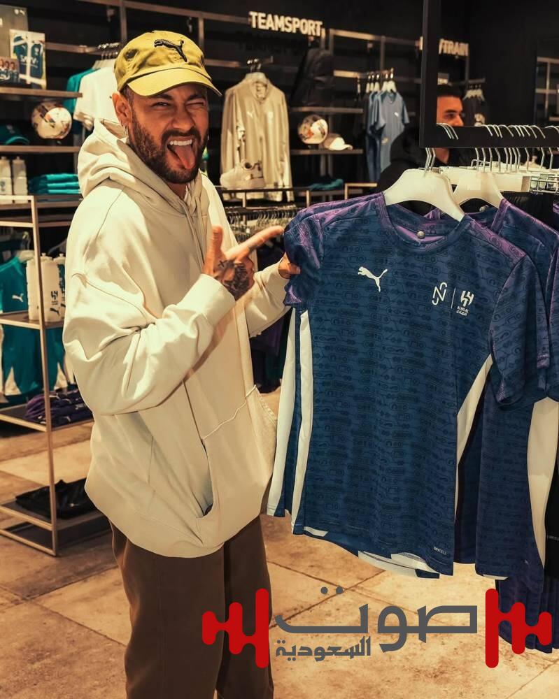نيمار حدد موعد ظهوره بشعار سانتوس