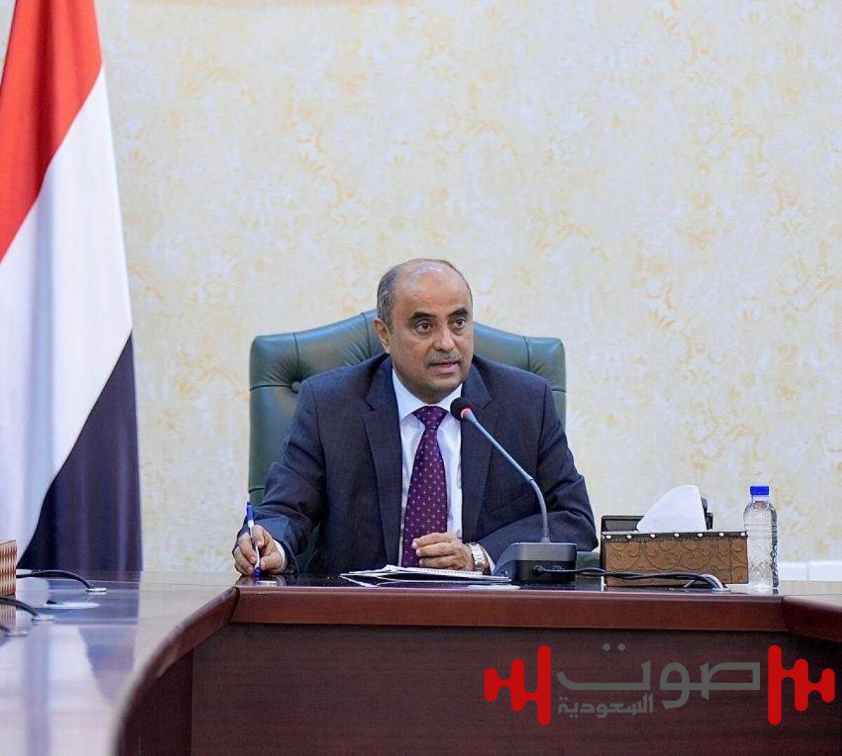 رئيس وزراء اليمن: التعليم أولوية وطنية وركيزة لصناعة المستقبل