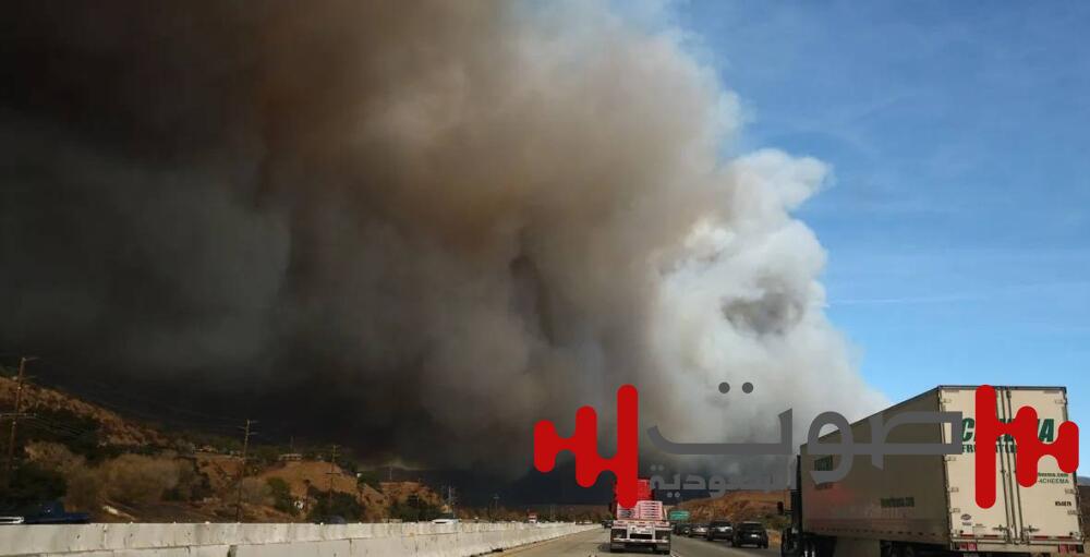 54 ألف أمريكي يفرون من منازلهم.. حرائق لوس أنجليس تتوسع