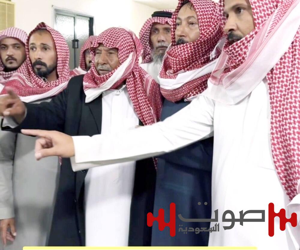 أبٌ يتنازل عن قاتل ابنه بعد دفنه