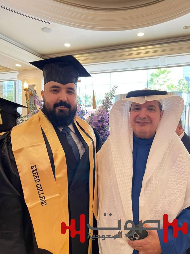 المليص يحتفي بماجستير سعد