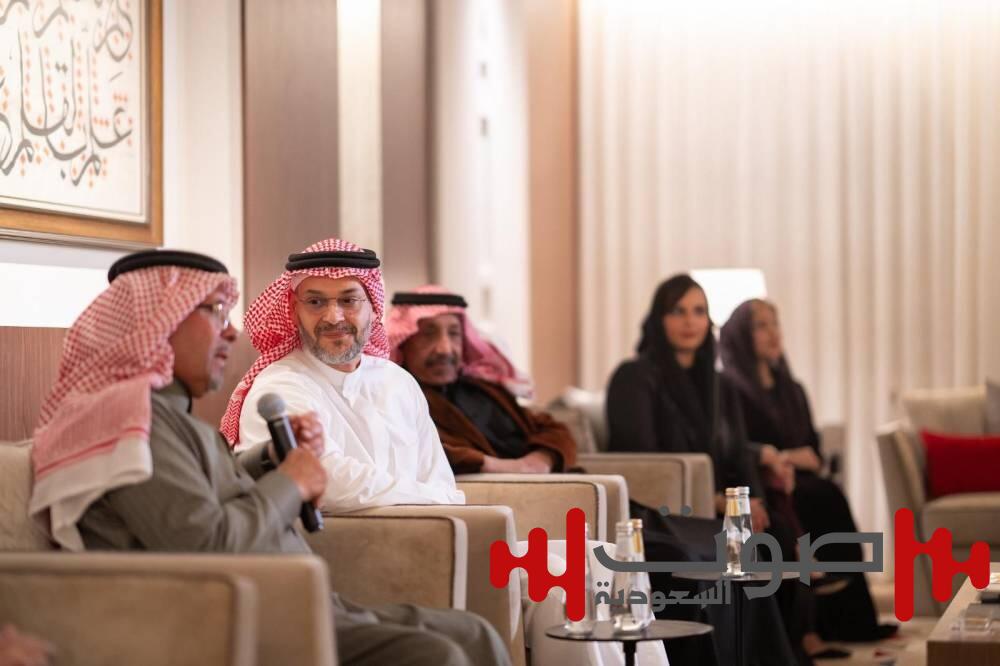 ديوانية القلم الذهبي في الرياض تفتح أبوابها للأدباء والمثقفين