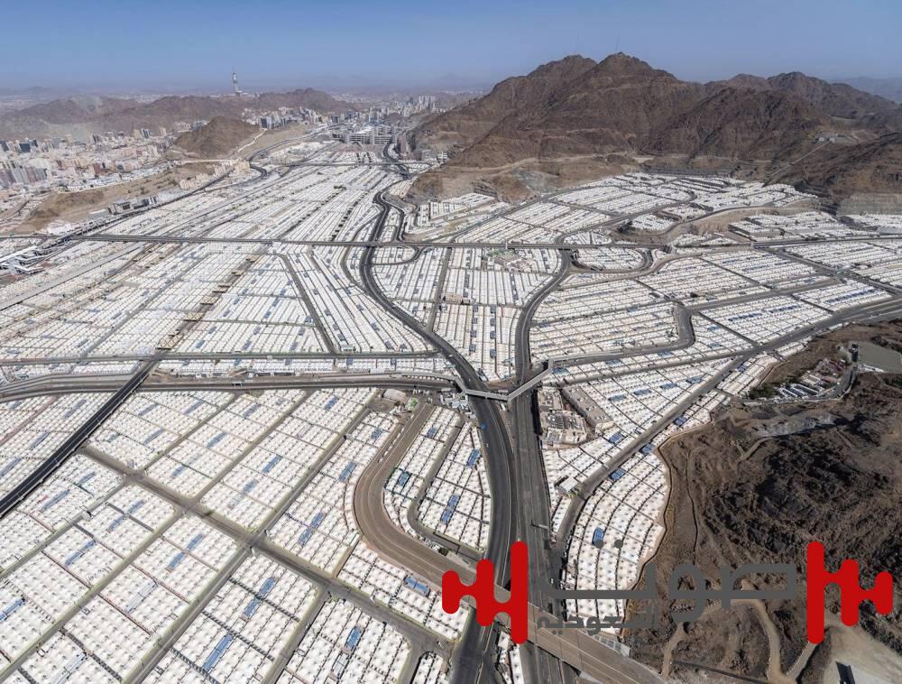 مشعر منى يستقبل ضيوف الرحمن.. ومتابعة جوية لضمان انسيابية الحركة
