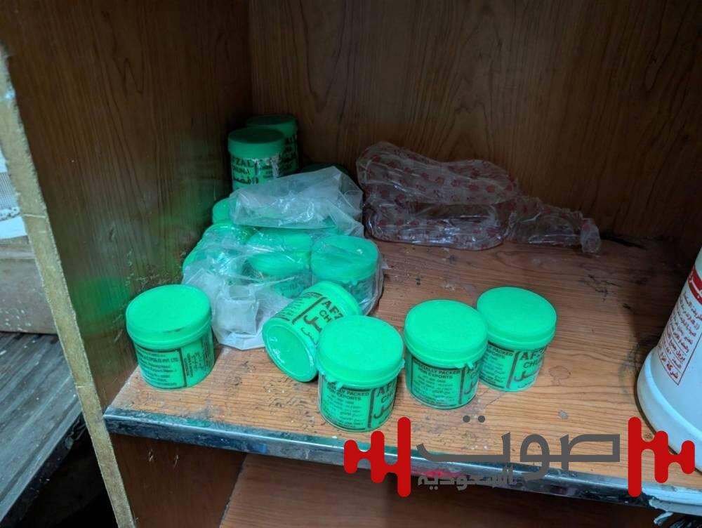 أمانة جدة تضبط 3 أطنان من التبغ و2200 منتج منتهي الصلاحية