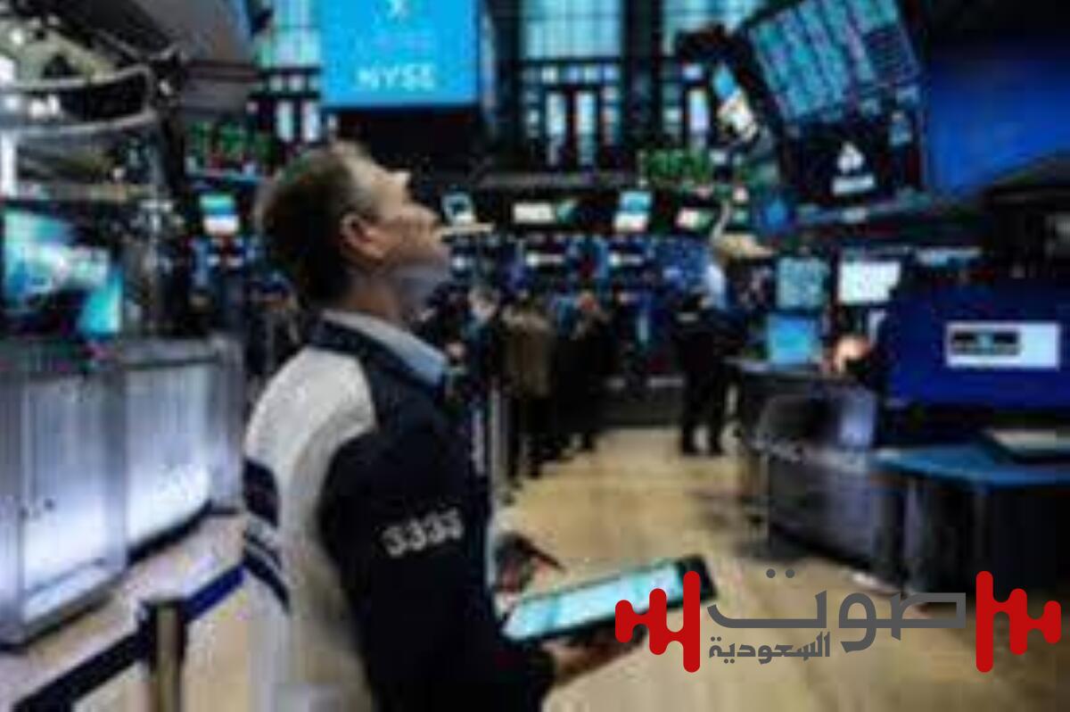 بدعم خفض الفائدة.. أسبوع ثالث من المكاسب لـ«وول ستريت»