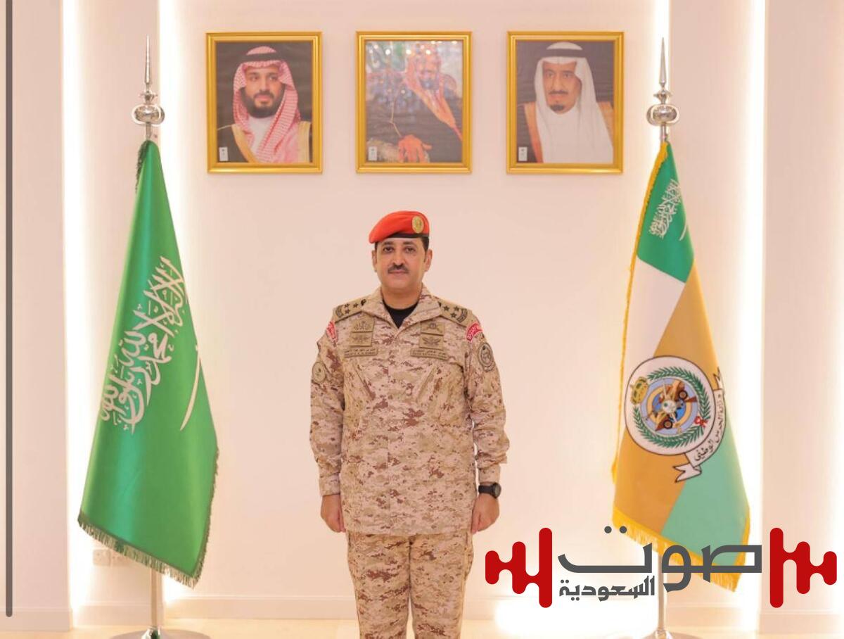 عواد يحتفي بترقية خالد