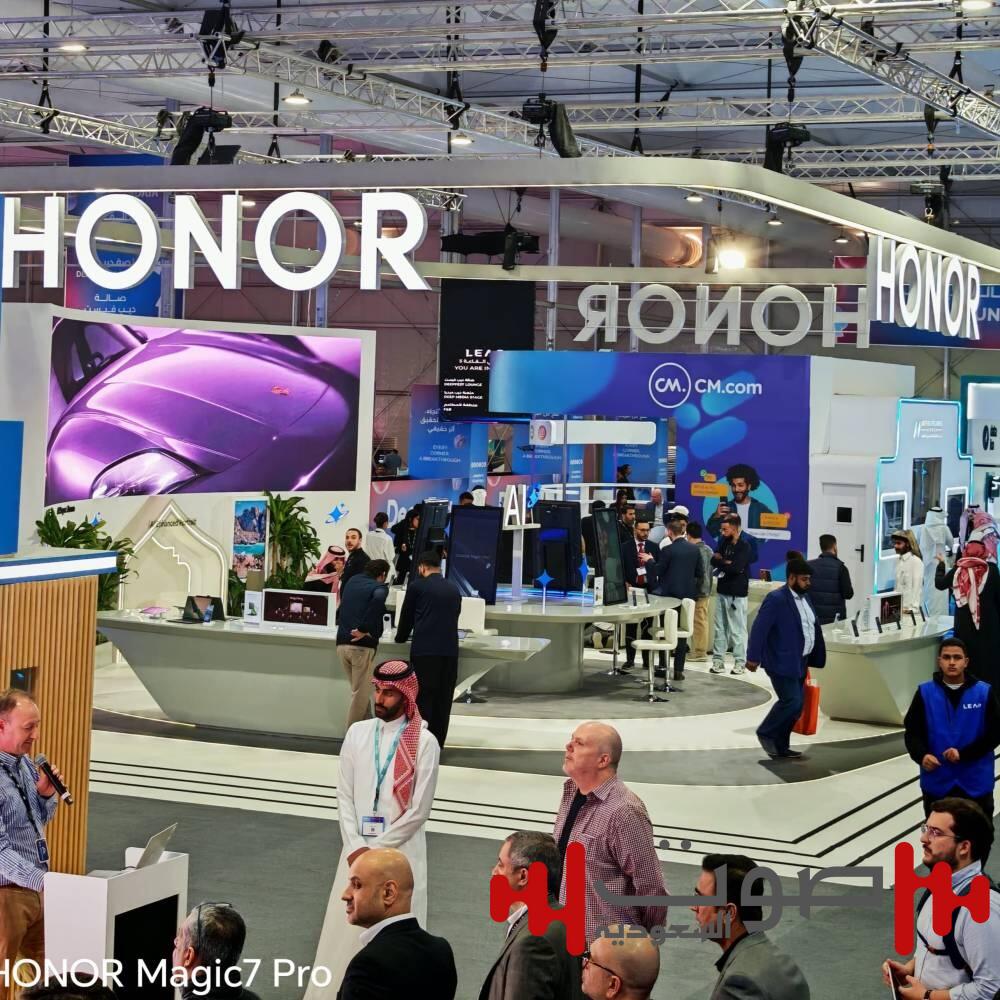علامة HONOR تفتتح منصة الإعلان في LEAP 2025 مع إطلاق هاتف PORSCHE DESIGN HONOR Magic7 RSR