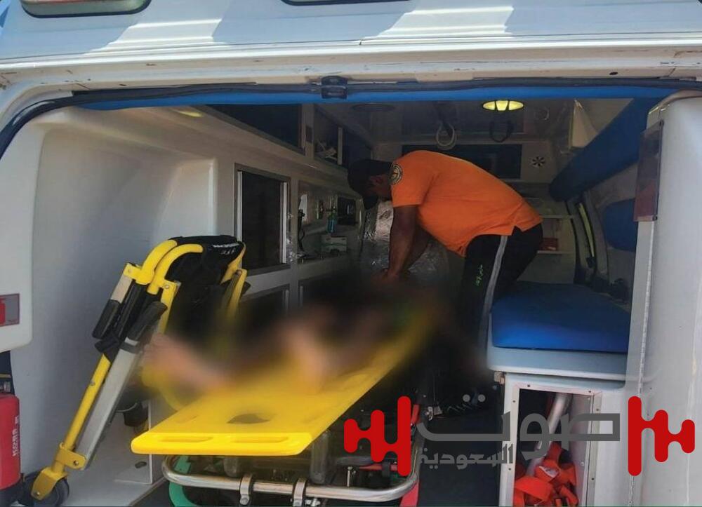 «حرس الحدود» بجازان ينقذ مواطناً من الغرق