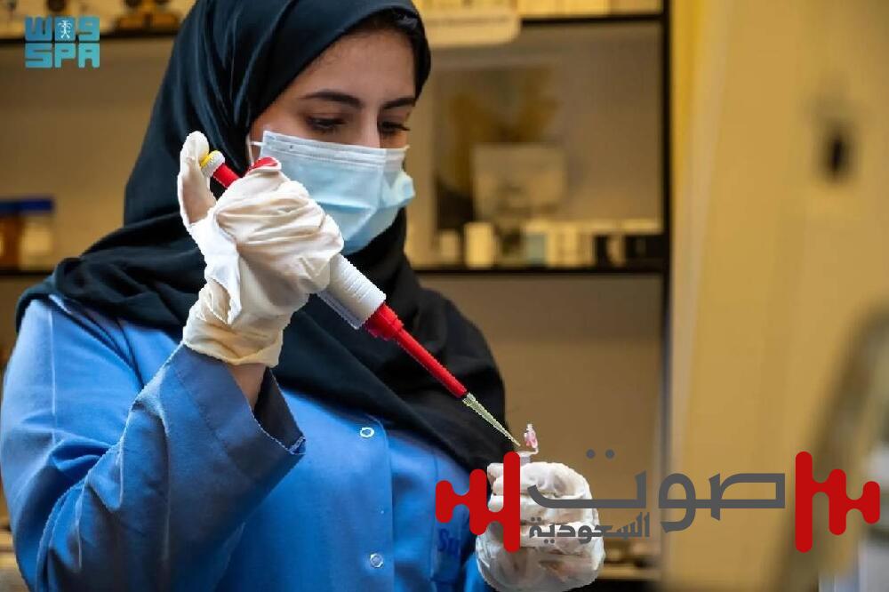 وزير الصناعة يبحث في الدنمارك فرص توطين الصناعات الدوائية بالمملكة
