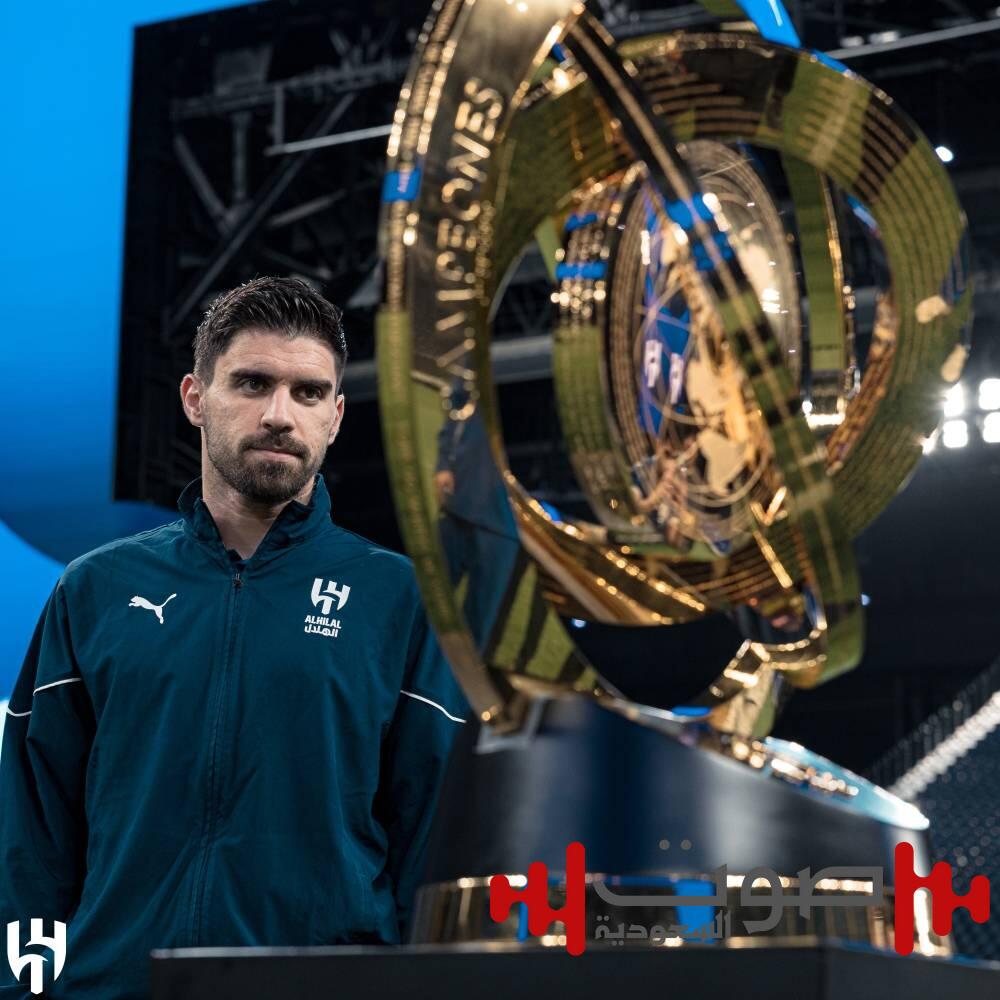 «FIFA» يدعم خزينة «الزعيم»