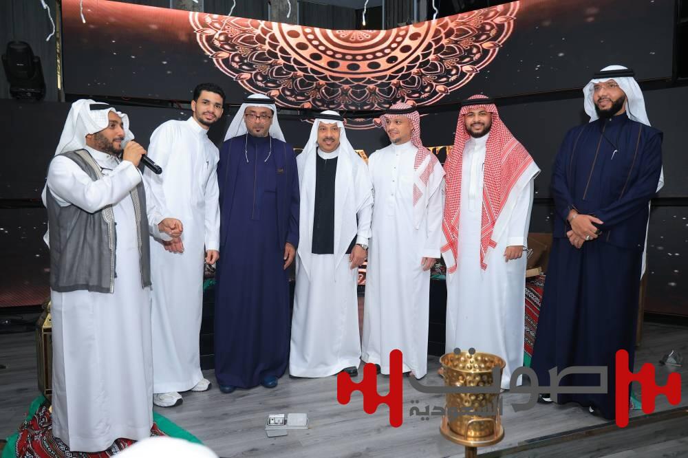 رياضيون وإعلاميون على مأدبة إفطار حسام الدين وقبيع