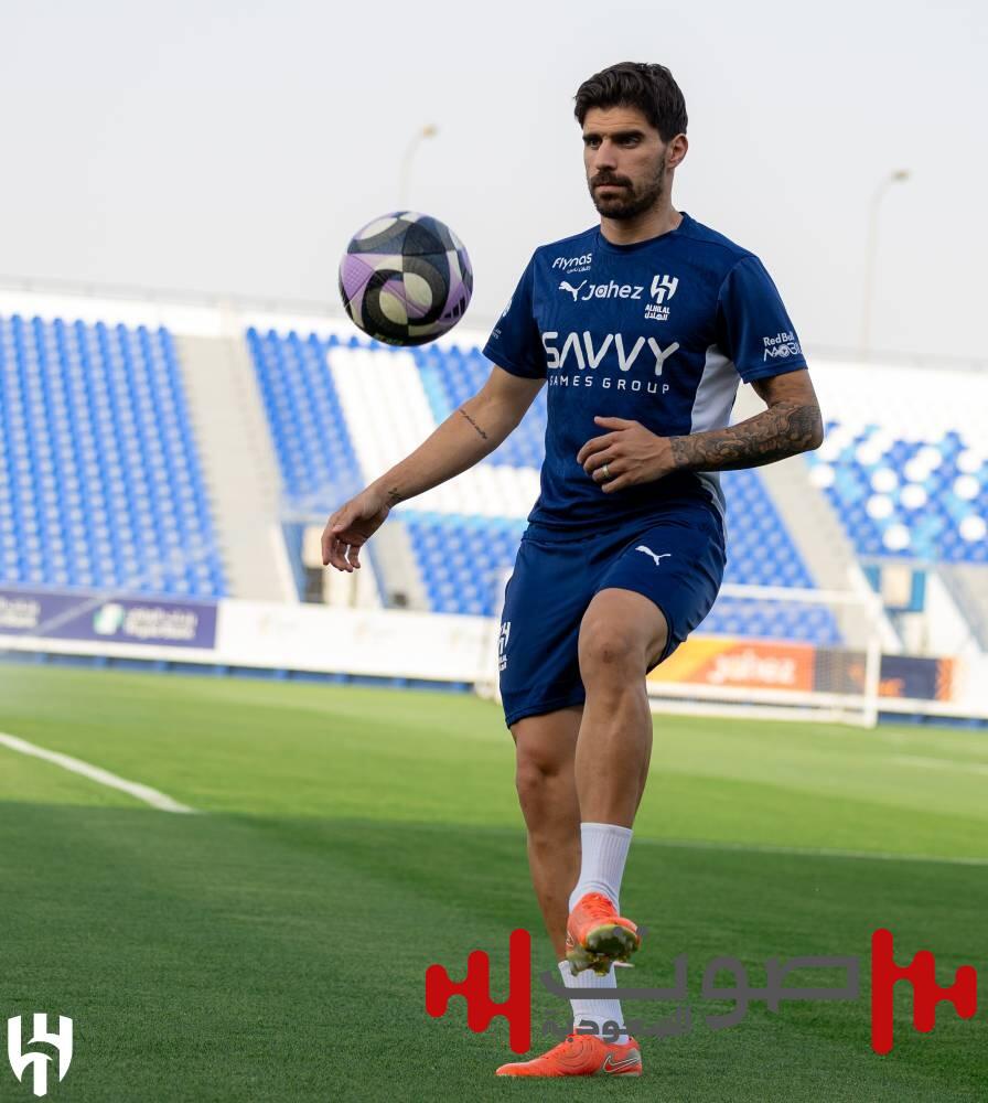 الهلال بحاجة للنصر أمام الاتفاق