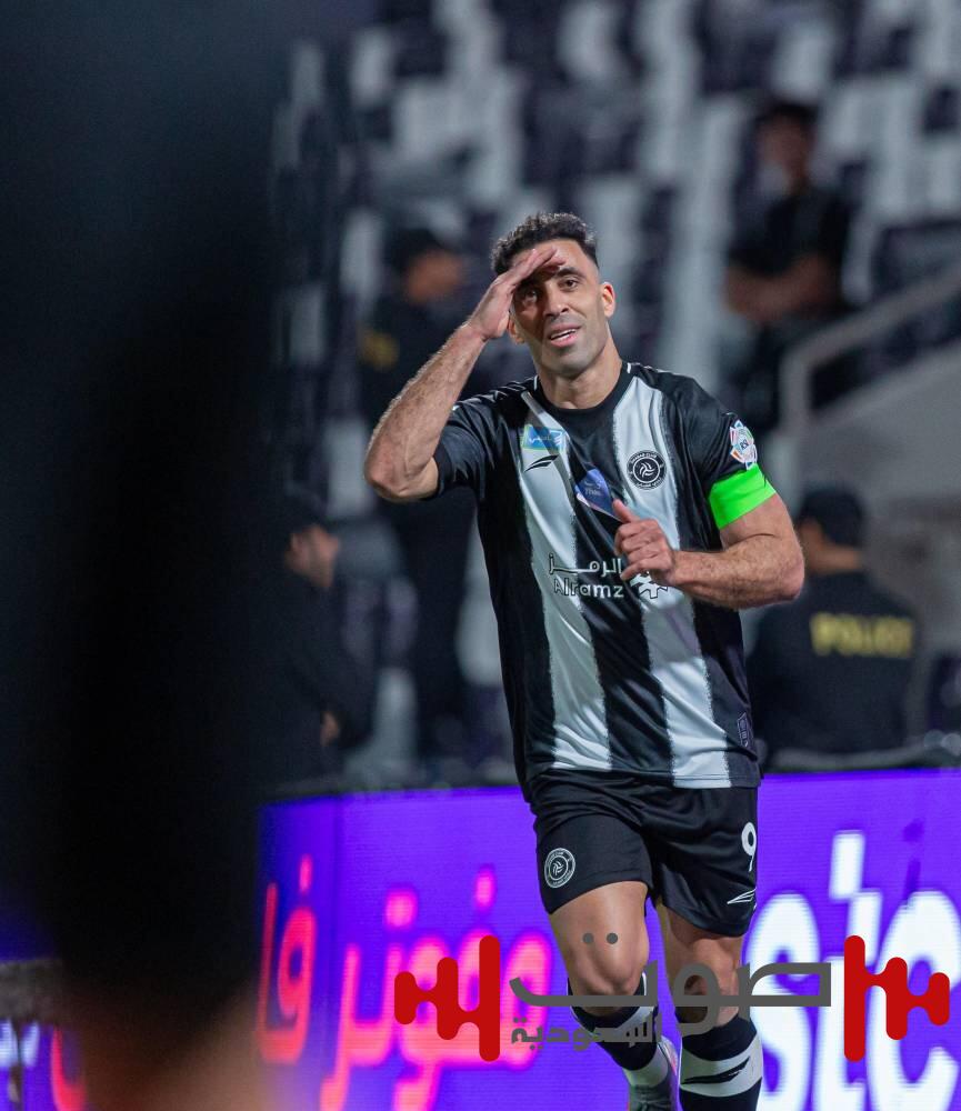 «الساطي».. يجلد ولا يُبالي